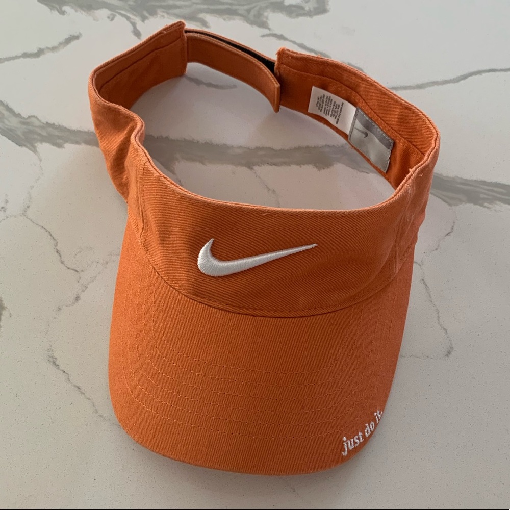 Nike Visor